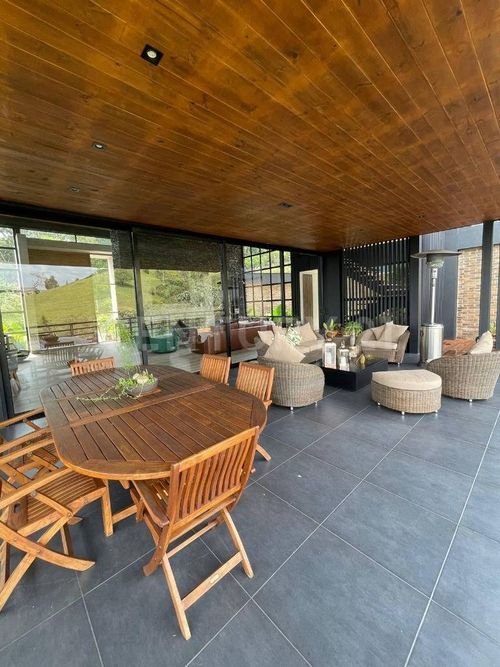Casa de 4 alcobas en venta en El Capiro, Rionegro, 416 m² · foto 9 de 20