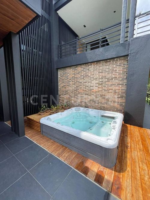 Casa de 4 alcobas en venta en El Capiro, Rionegro, 416 m² · foto 10 de 20