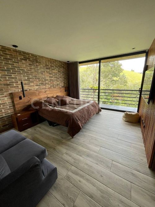 Casa de 4 alcobas en venta en El Capiro, Rionegro, 416 m² · foto 15 de 20
