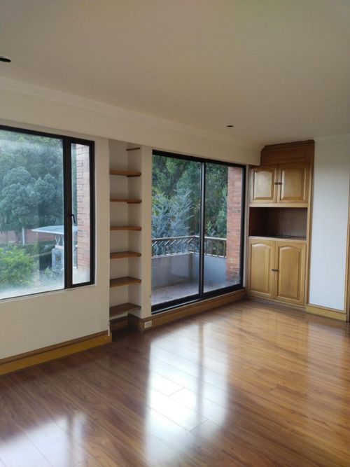Apartamento de 4 alcobas en venta en Cerros De Suba, Bogotá, 487 m² · foto 13 de 16