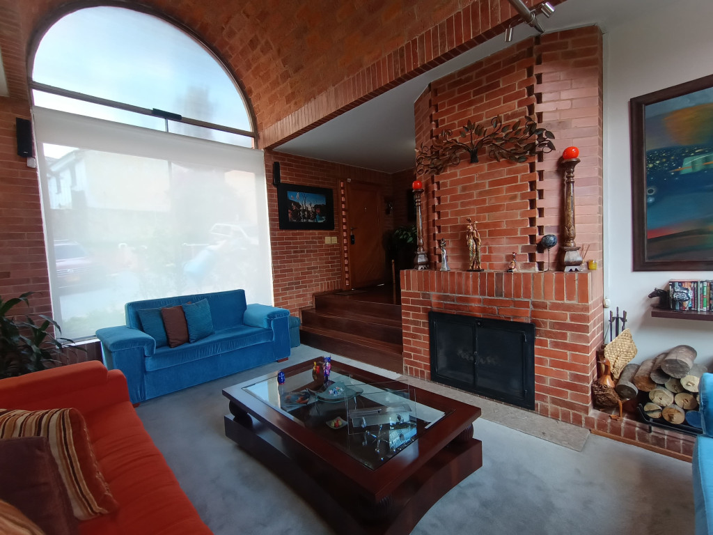 Casa en venta en Niza, Bogotá · foto 6 de 24