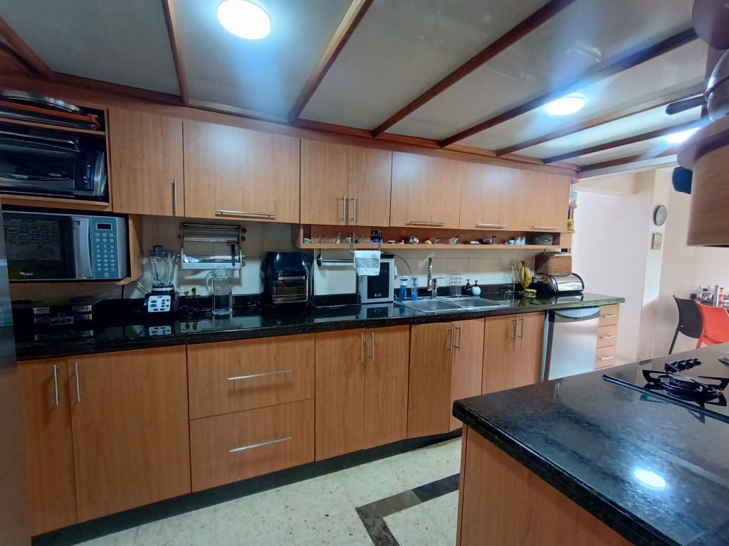 Casa en venta en Niza, Bogotá · foto 9 de 24