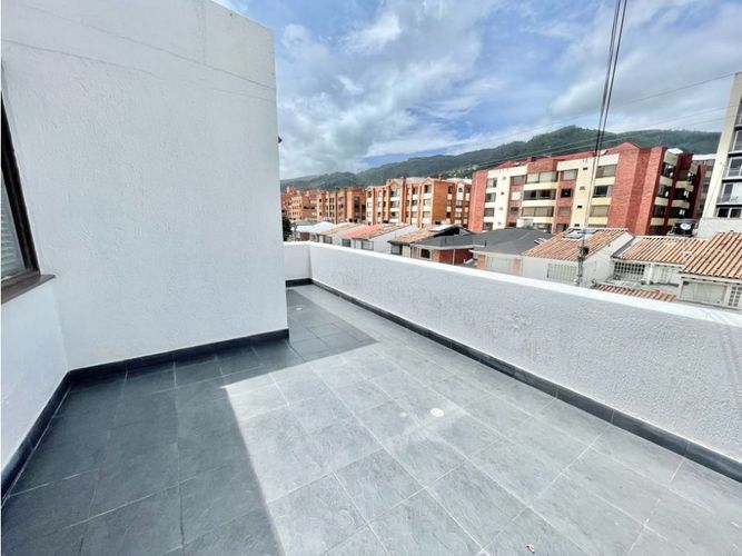 Casa en venta en Santa Barbara, Bogotá · foto 23 de 24