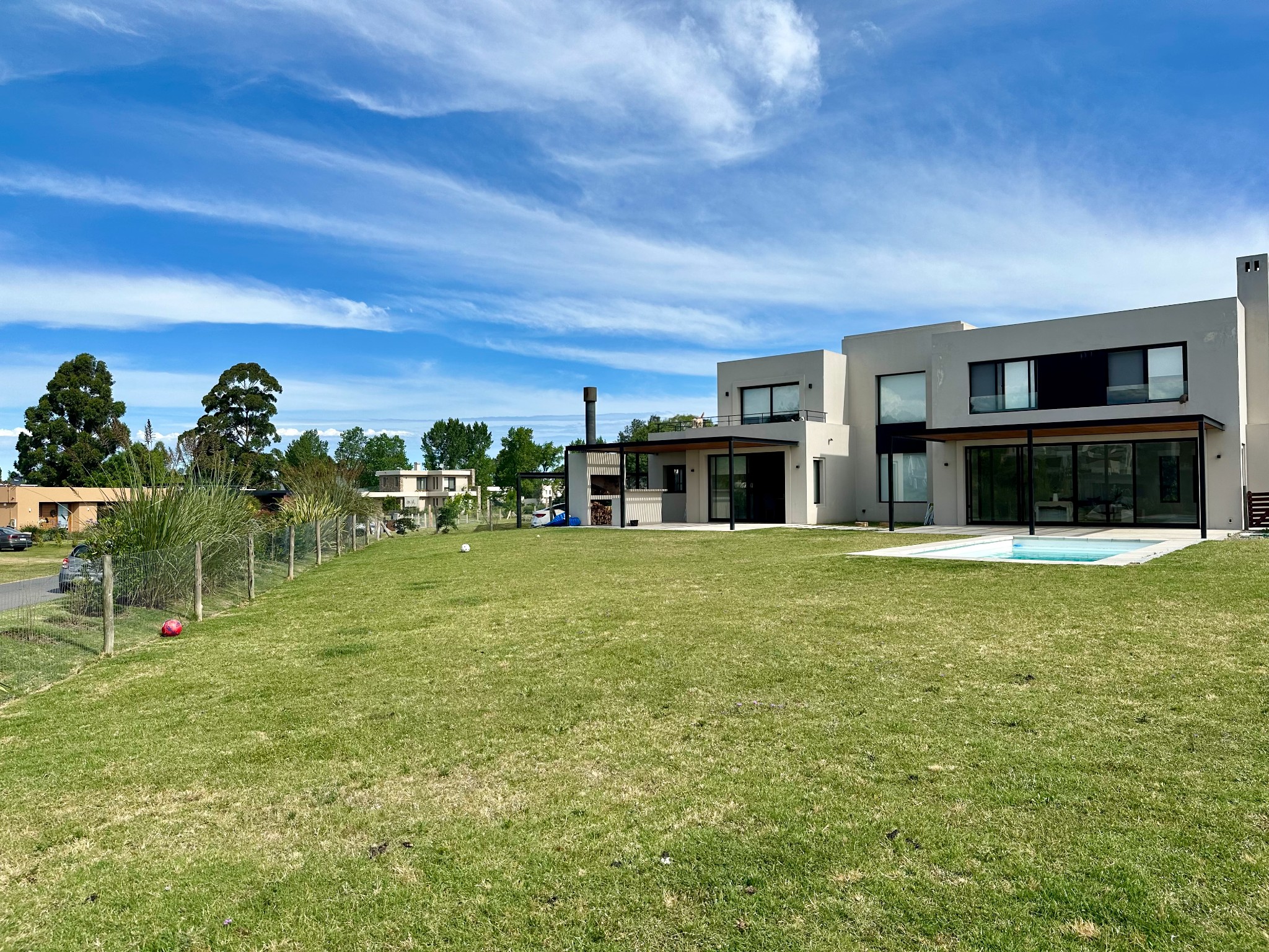 Altos de la Tahona. Nueva. 3 dorms + servicio. Piscina climatizada