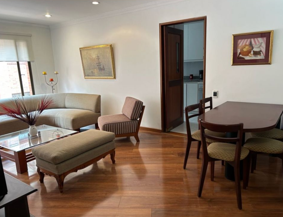 Apartamento en venta en Chico Norte, Bogotá · foto 2 de 12