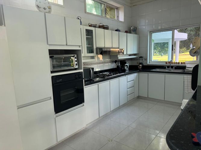 Casa de 4 alcobas en venta en Girardot, Girardot, 350 m² · foto 4 de 20