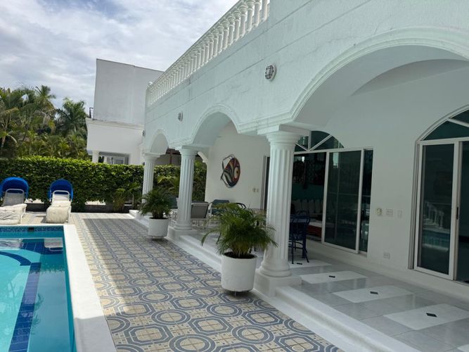 Casa de 4 alcobas en venta en Girardot, Girardot, 350 m² · foto 5 de 20