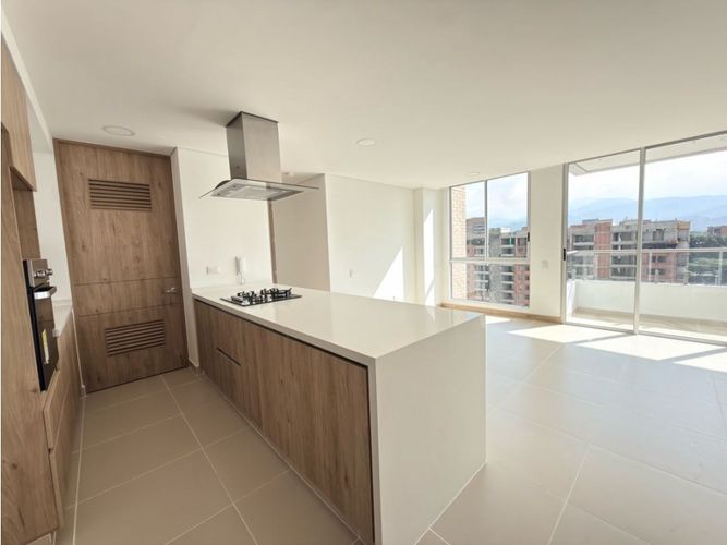 Apartamento de 3 alcobas en venta en Valle Del Lili, Cali, 99 m² · foto 2 de 11