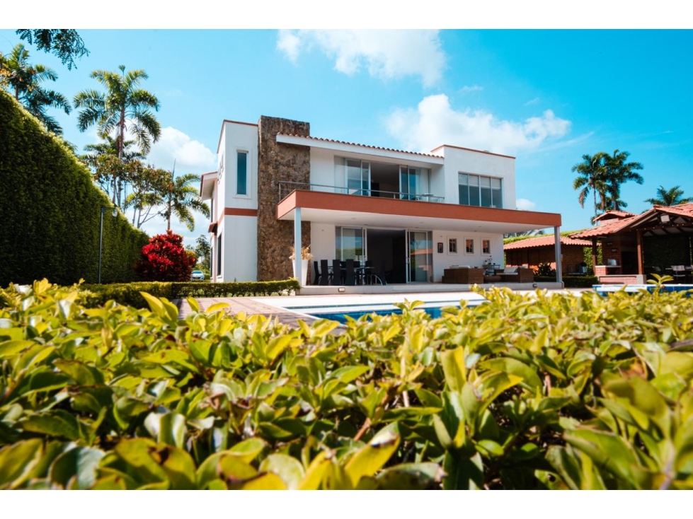 Casa en venta en Cerritos, Pereira · foto 2 de 24