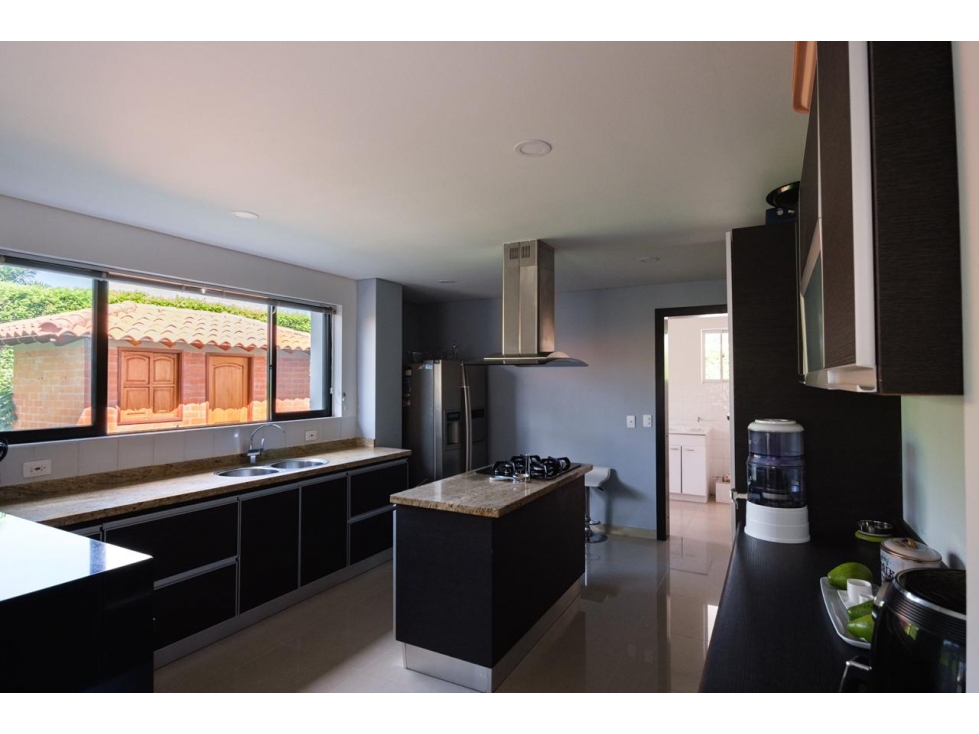 Casa en venta en Cerritos, Pereira · foto 3 de 24
