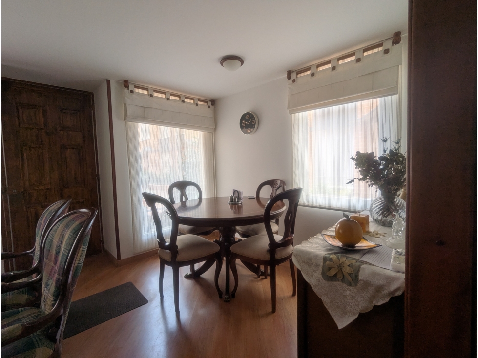 Casa en venta en Colina Campestre, Bogotá · foto 10 de 24