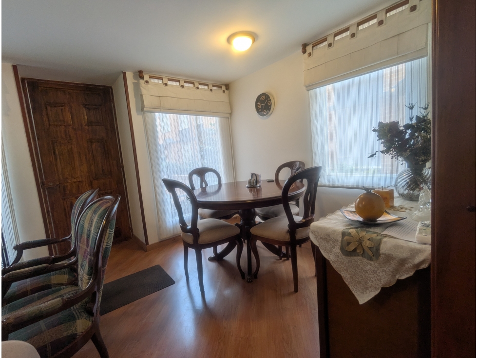 Casa en venta en Colina Campestre, Bogotá · foto 11 de 24