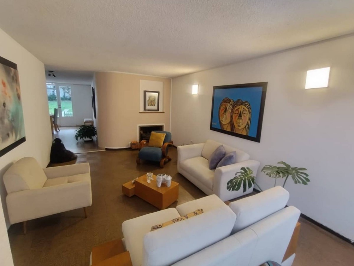 Casa en venta en Las Villas, Bogotá · foto 3 de 21
