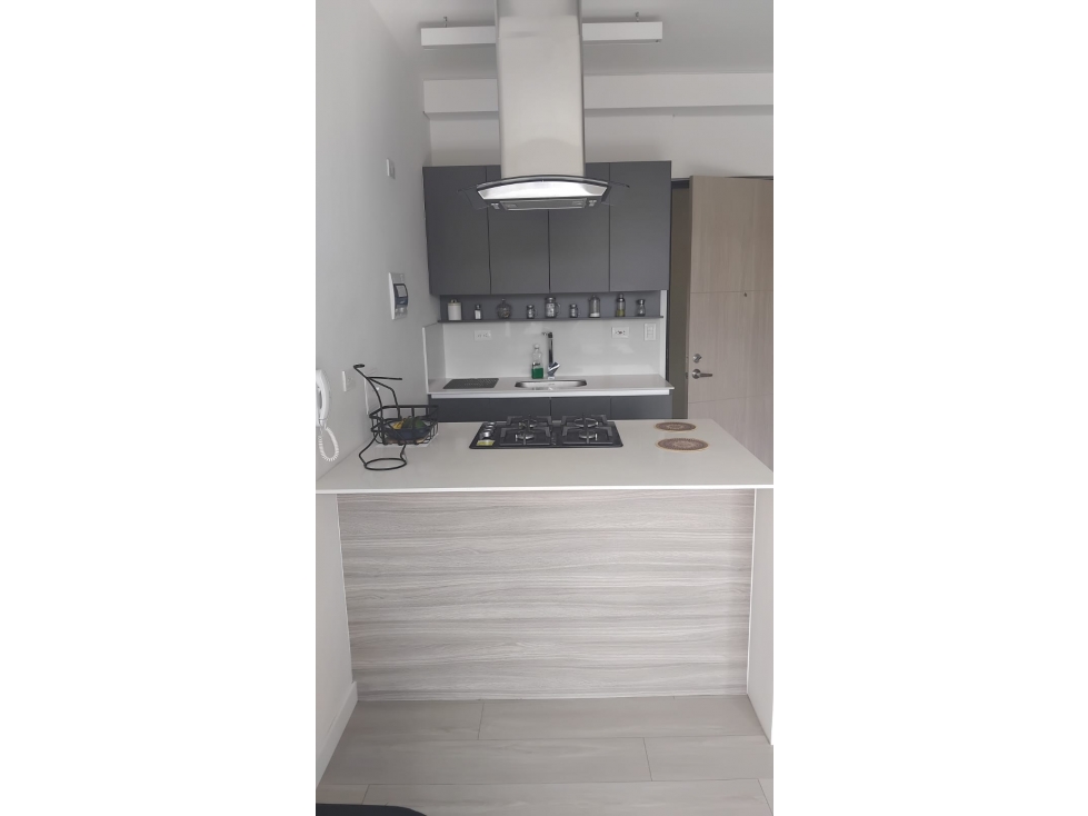 Apartamento en arriendo en Fontibon, Bogotá · foto 3 de 24