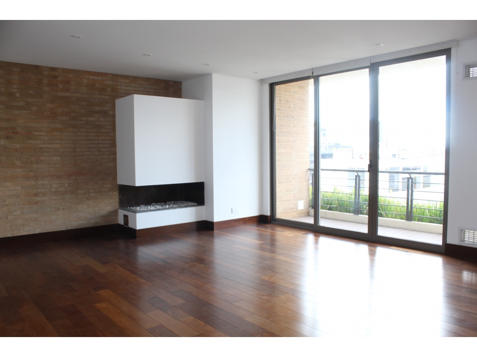 Apartment for rent in Chico norte, Bogotá