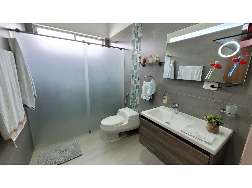 Casa en venta en Tribunas Corcega, Pereira · foto 13 de 24