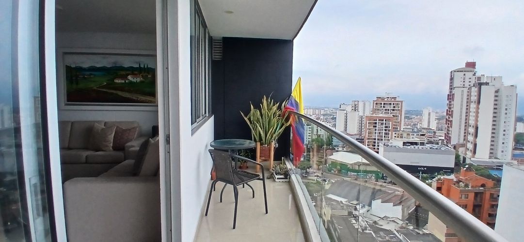 Apartamento de 3 alcobas en venta en Sotomayor, Bucaramanga, 99 m² · foto 5 de 23