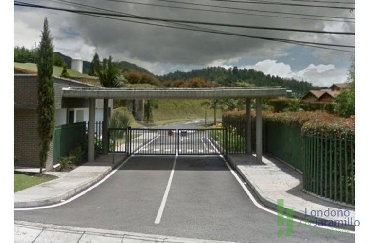 Lote en venta en Loma Del Escobero, Envigado, 2854 m² · foto 10 de 11