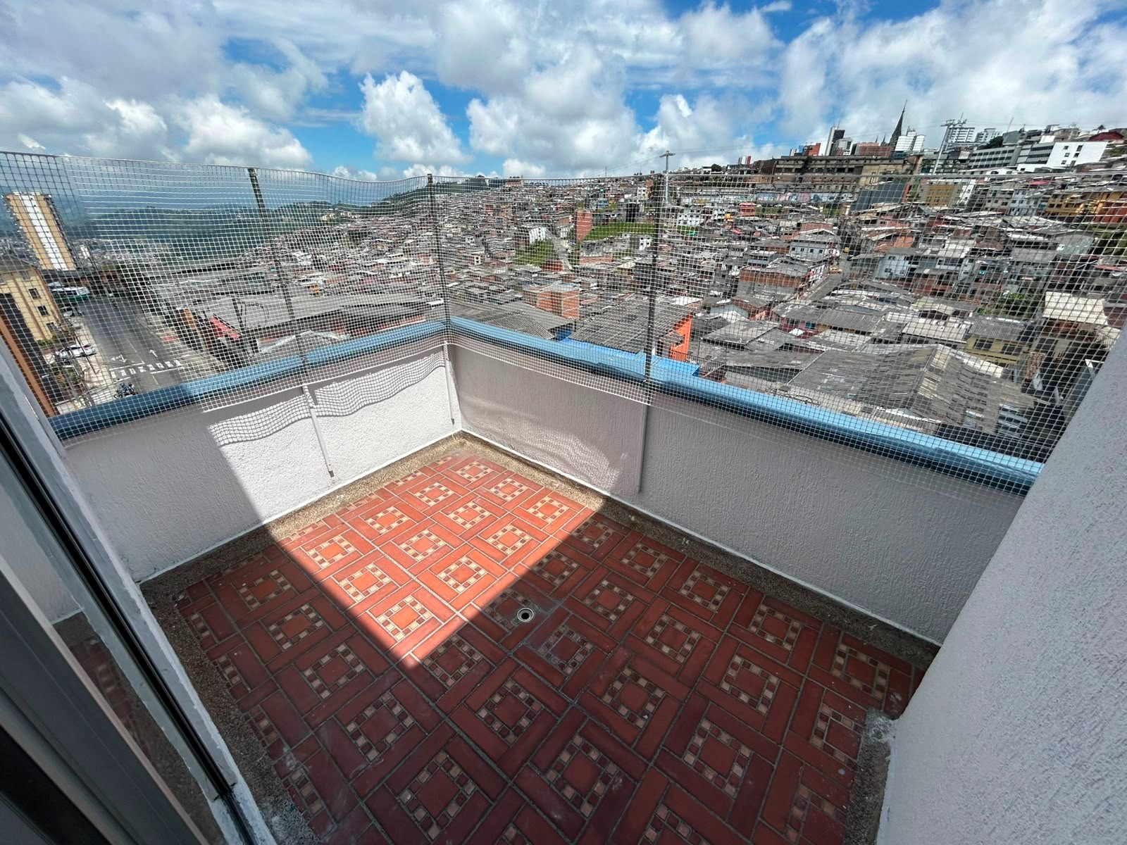 Apartamento en venta en Ondas Del Otún, Manizales · foto 9 de 14