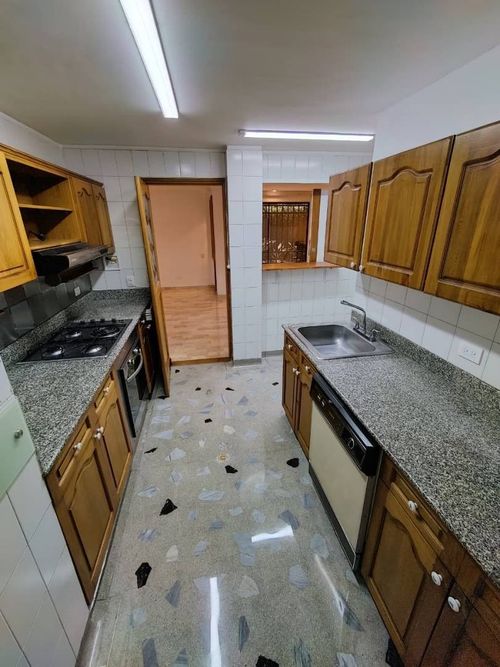 Apartamento de 3 alcobas en arriendo en El Poblado, Medellín, 116 m² · foto 3 de 15