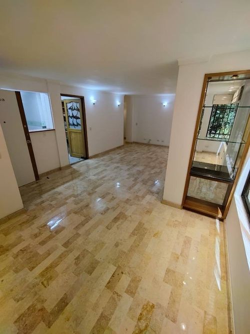 Apartamento de 3 alcobas en arriendo en El Poblado, Medellín, 116 m² · foto 11 de 15