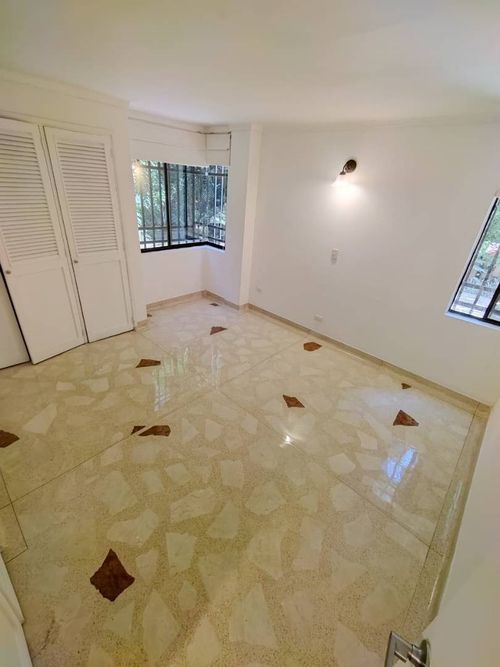 Apartamento de 3 alcobas en arriendo en El Poblado, Medellín, 116 m² · foto 15 de 15