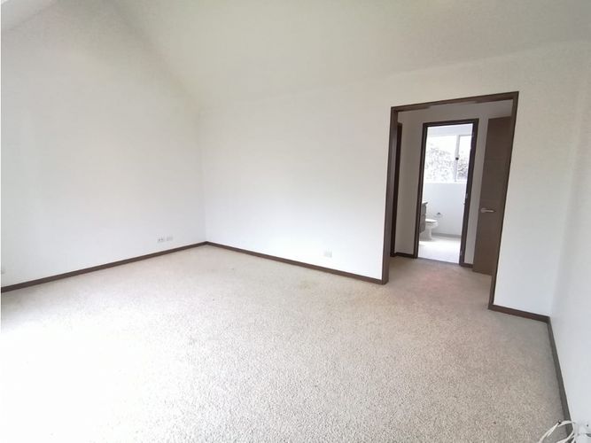 Casa de 4 alcobas en venta en Santa Ana De Chia, Chía, 332 m² · foto 15 de 24