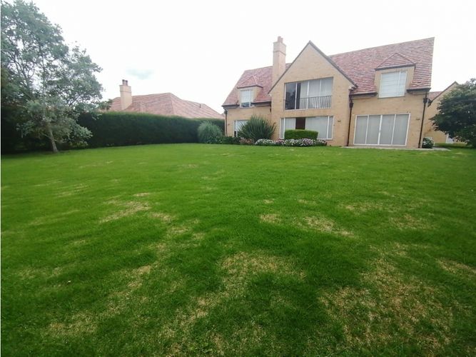 Casa de 4 alcobas en venta en Santa Ana De Chia, Chía, 332 m² · foto 23 de 24