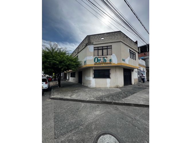 Casa de 3 alcobas en venta en Altamira, Palmira, 216 m² · foto 2 de 15