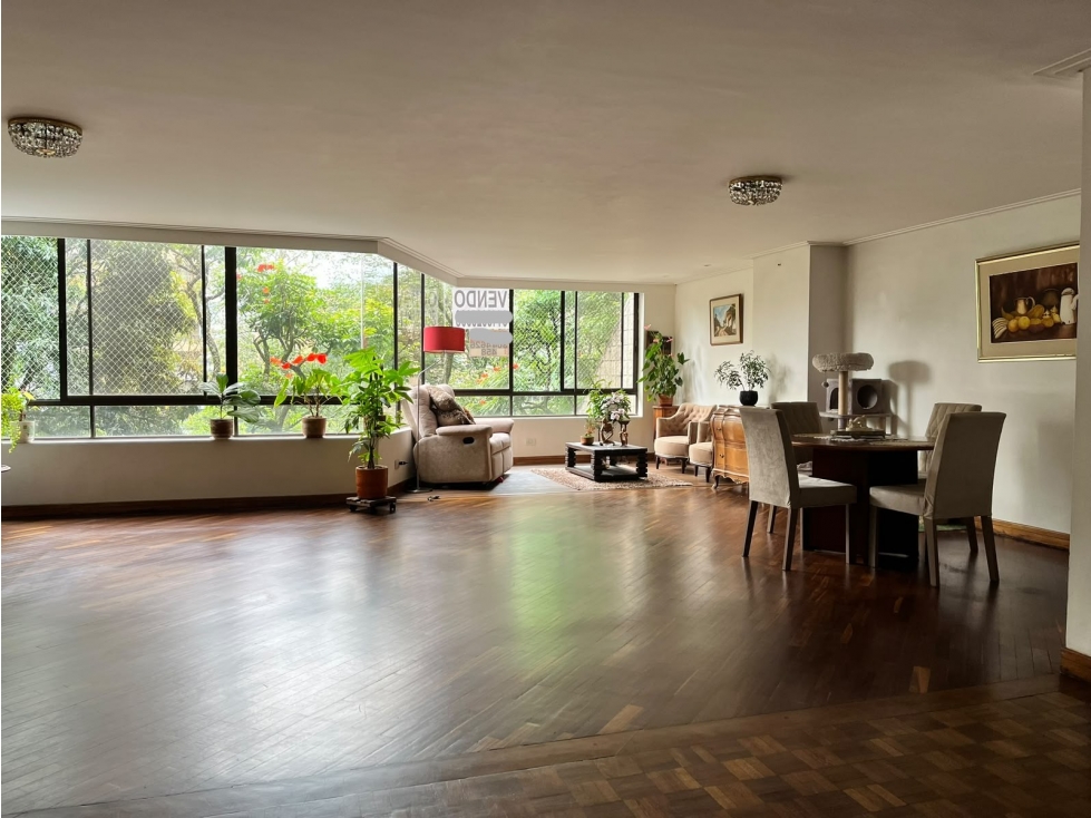 Apartamento en venta en El Poblado, Medellín 2