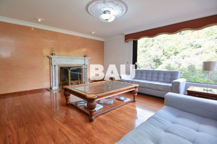 Apartamento de 3 alcobas en venta en Chicó Reservado, Bogotá, 220 m² · foto 5 de 23