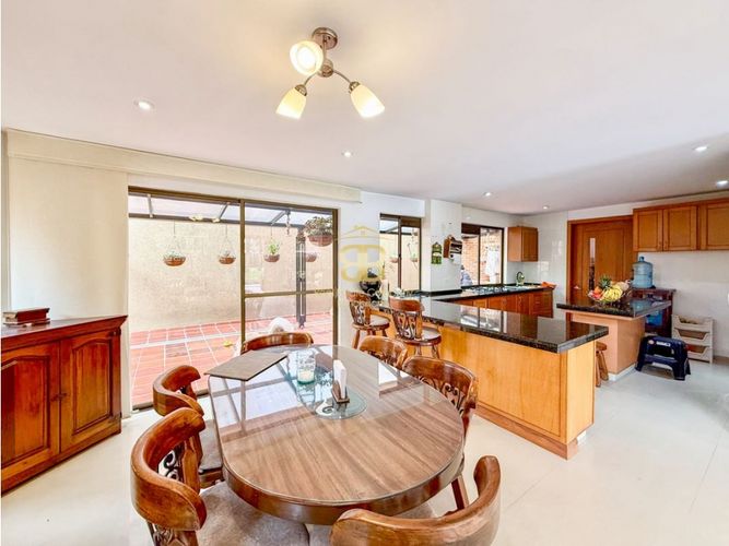 Casa de 4 alcobas en venta en San Jose De Los Nogales, Chía, 266 m² · foto 5 de 24