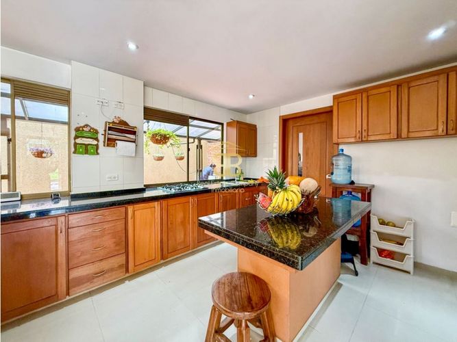 Casa de 4 alcobas en venta en San Jose De Los Nogales, Chía, 266 m² · foto 10 de 24