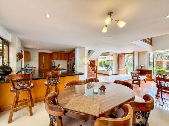 Casa de 4 alcobas en venta en San Jose De Los Nogales, Chía, 266 m² · foto 11 de 24