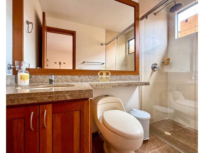 Casa de 4 alcobas en venta en San Jose De Los Nogales, Chía, 266 m² · foto 23 de 24