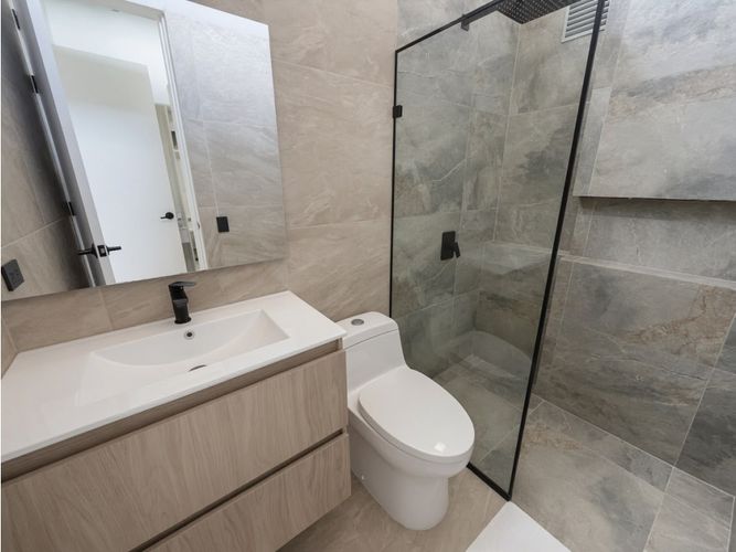 Casa de 3 alcobas en venta en La Ceja, 144 m² · foto 11 de 13