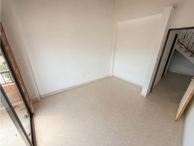 Apartamento de 3 alcobas en venta en La Ceja, 115 m² · foto 4 de 9