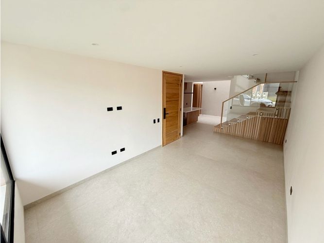 Casa de 3 alcobas en venta en Lomitas, La Ceja, 130 m² · foto 4 de 17