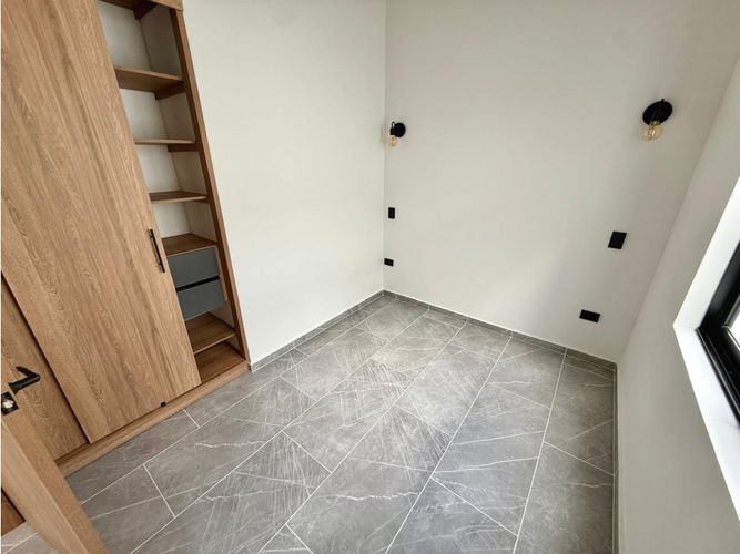 Casa de 4 alcobas en venta en El Tambo, La Ceja, 140 m² · foto 11 de 15
