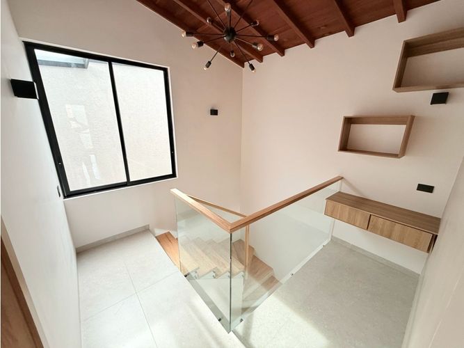 Casa de 3 alcobas en venta en Lomitas, La Ceja, 130 m² · foto 10 de 17