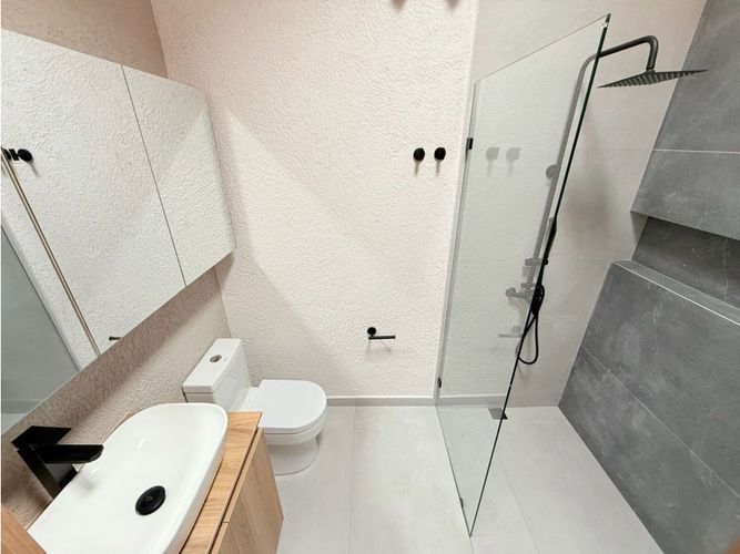 Casa de 3 alcobas en venta en Lomitas, La Ceja, 130 m² · foto 11 de 17