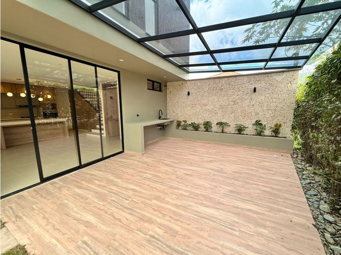 Casa de 3 alcobas en venta en La Ceja, 201 m² · foto 5 de 15