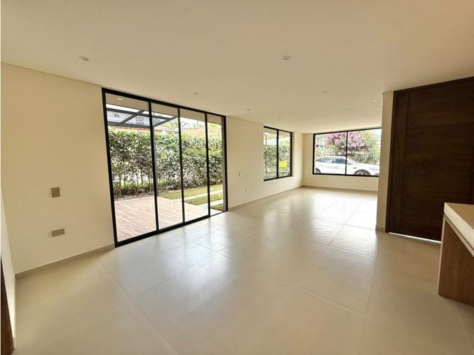 Casa de 3 alcobas en venta en La Ceja, 201 m² · foto 6 de 15