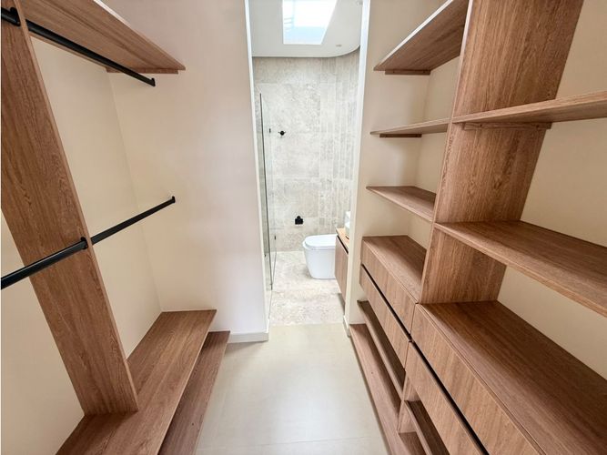 Casa de 3 alcobas en venta en La Ceja, 201 m² · foto 14 de 15