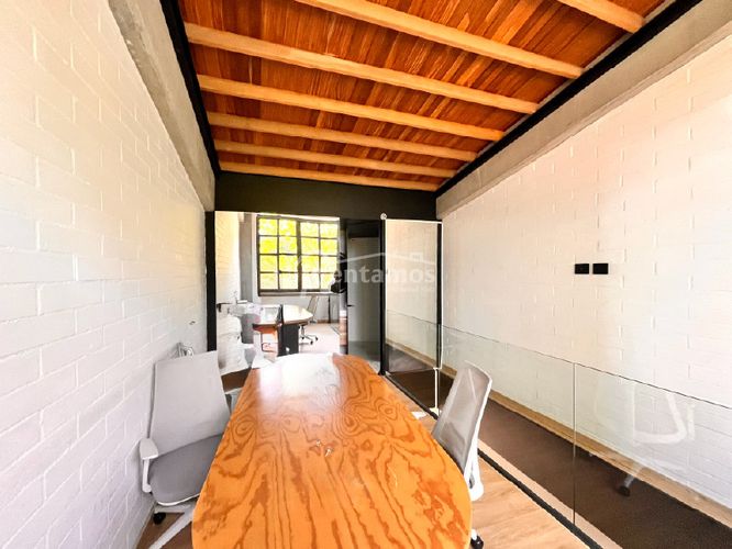 Oficina en arriendo en El Tesoro, Medellín, 72 m² · foto 18 de 24