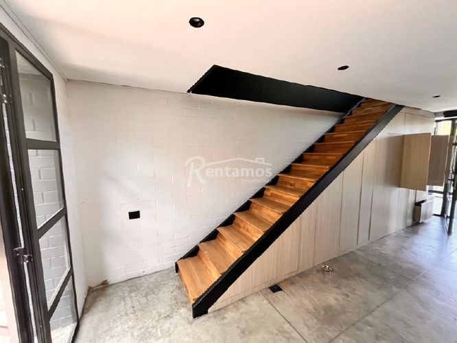 Oficina en arriendo en El Tesoro, Medellín, 72 m² · foto 22 de 24