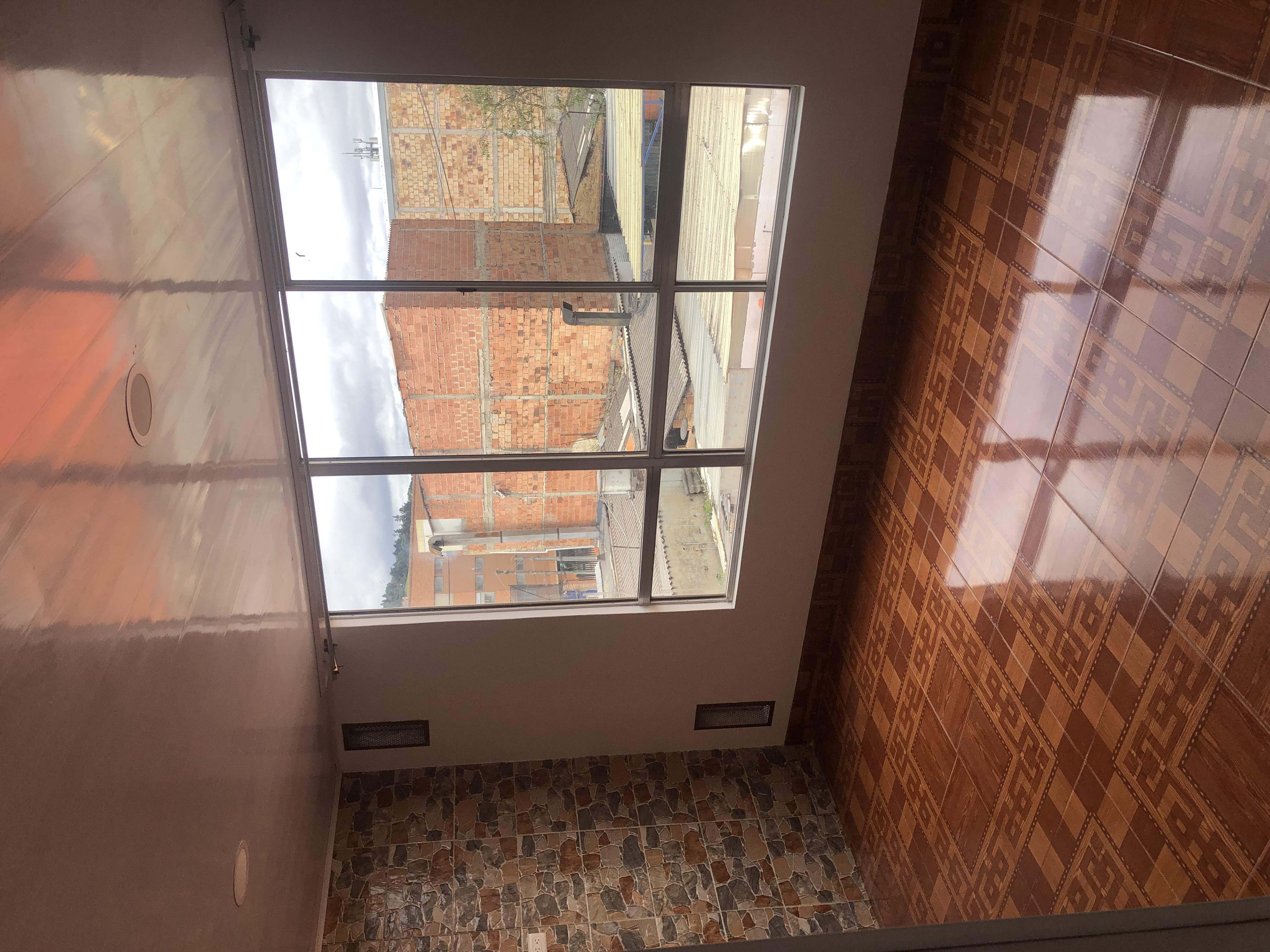 Apartamento en venta en Suba Salitre, Bogotá · foto 2 de 19
