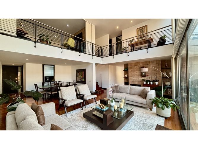 Apartamento de 3 alcobas en venta en Lisboa Usaquén, Bogotá, 359 m² · foto 2 de 17