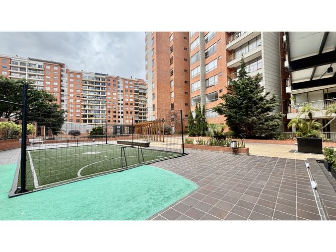 Apartamento de 3 alcobas en venta en Lisboa Usaquén, Bogotá, 359 m² · foto 17 de 17