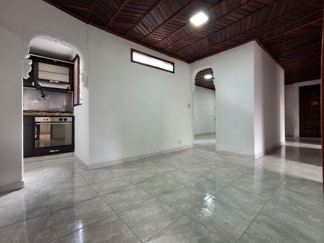 Apartamento de 4 alcobas en venta en Laureles, Medellín, 90 m² · foto 13 de 15